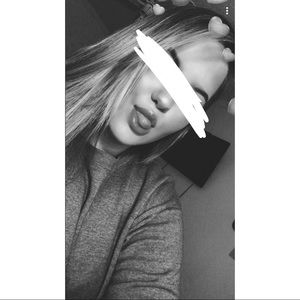 Meet your Posher, Alayna